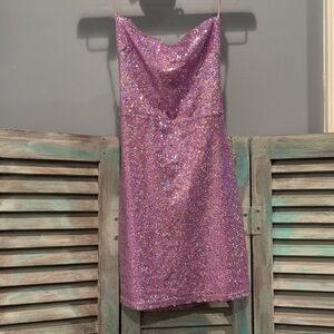 Lucy in the Sky, mini dress. Lavender. Size XS